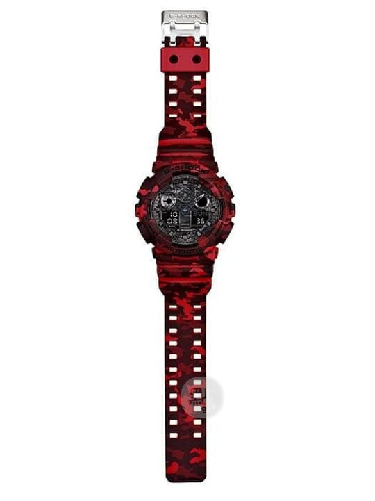 CASIO GA-100CM-4AER G-Shock 樹脂錶帶 200米防水 - 全身圖,展示紅色迷彩錶帶