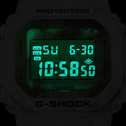 DW-5600GC-7ER light