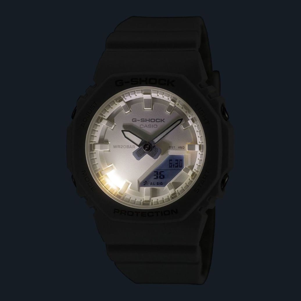 卡西歐 GMA-P2100-7AER - 其他角度
