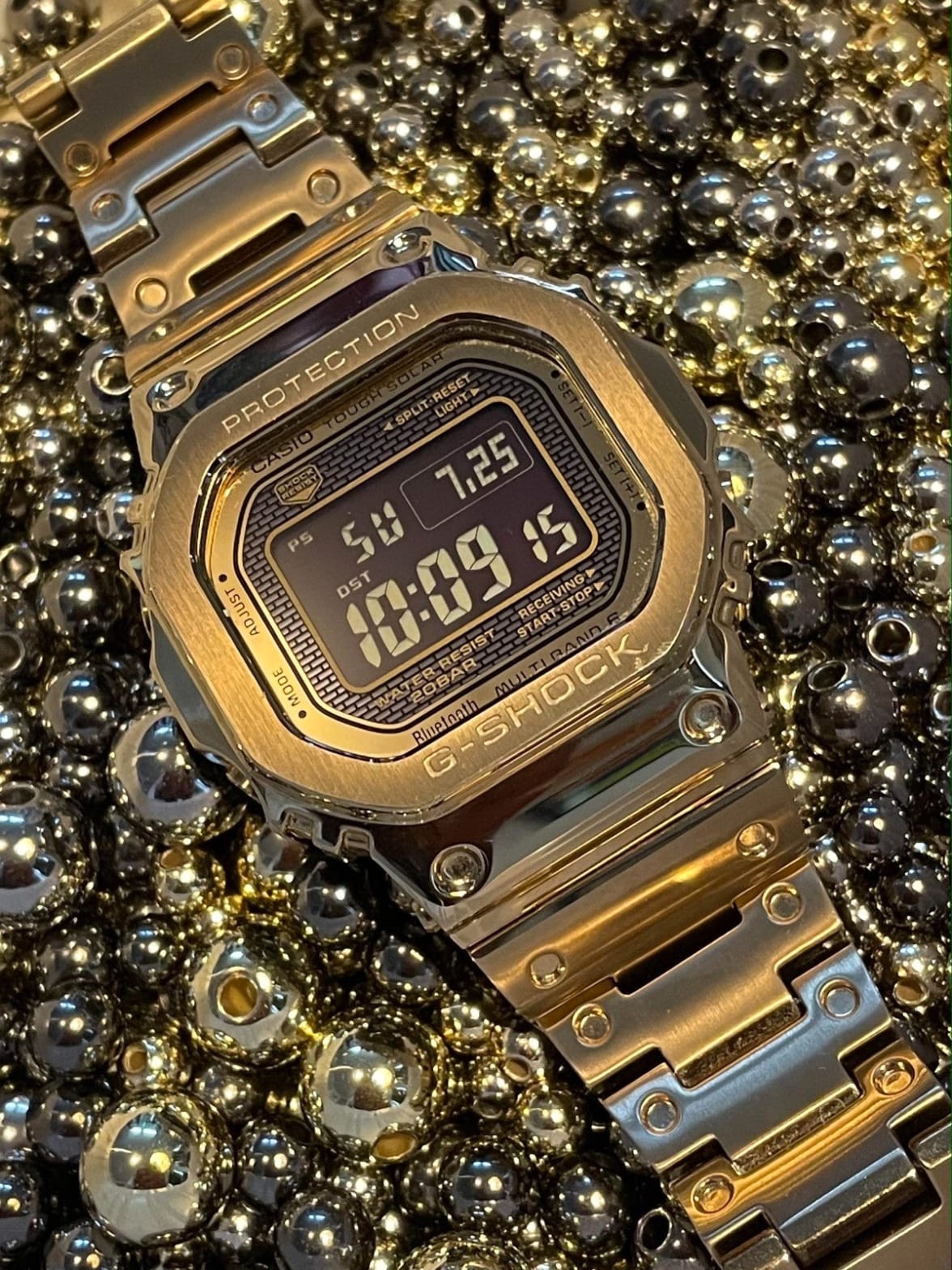 卡西歐 GMW-B5000GD-9DR - 佩戴腕上（4）