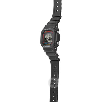 GW-M5610U-1_03-full spread