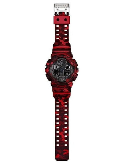 CASIO GA-100CM-4AER G-Shock 樹脂錶帶 200米防水 - 全身圖，展示紅色迷彩錶帶