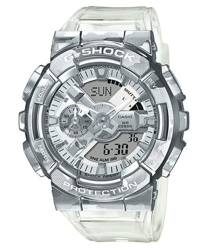 CASIO GM-110SCM-1AER 類比-數位 GM-110 Series 手錶 - 銀色迷彩錶款，正面白色背景