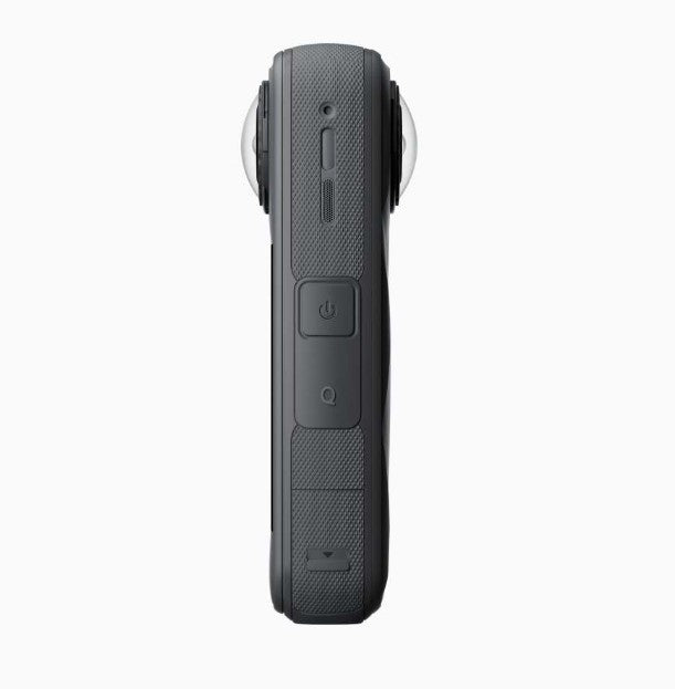 insta360-x5-vlack-actioncam-switchon