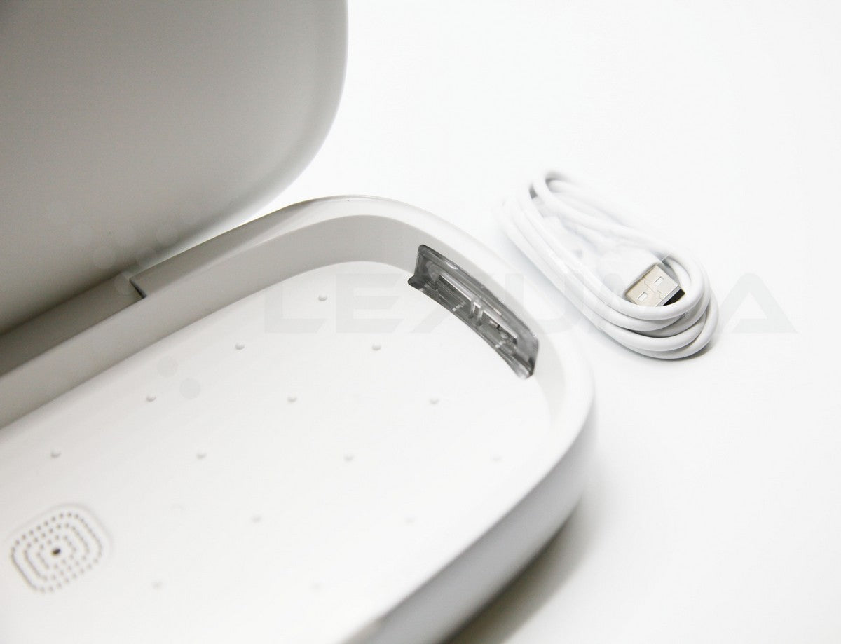 Dimbuyshop Lexuma XGerm mobile phone UV Sanitizer disinfectant phonesoap accessories 多功能手機紫外線消毒器 紫外線消毒 消毒產品 殺滅細菌 手機清潔 clean your phone white in color USB供電