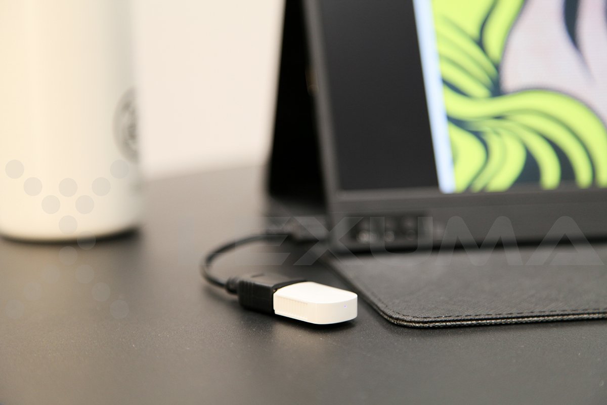 Lexuma XScreen Air - Wireless Portable Monitor 15.6 Ultra Slim 1920x1080 IPS 1080P Full HD with Built-in Battery SmartView Screen Mirroring dongle