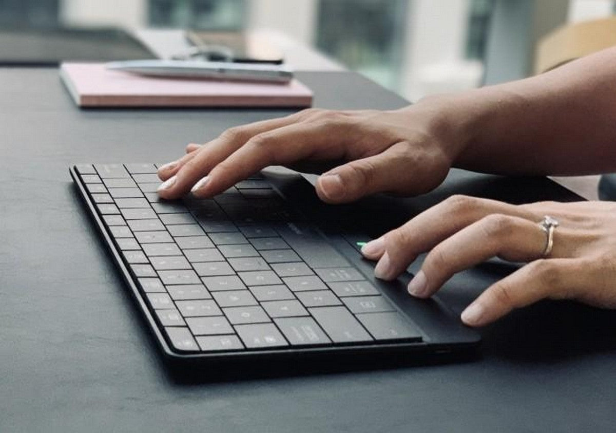 DimBuyShop-mokibo-touchpad-wireless-kdyboard-us-keyboard-layout-listing